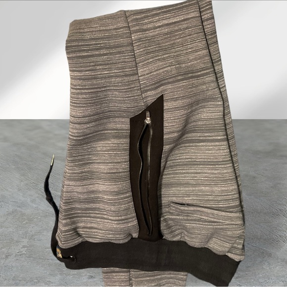 STRONG LIFTWEAR Advanced Performance Joggers - Picture 1 of 9